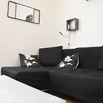 Magnificent Studio Near The Place De La Nation