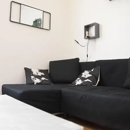 Apartment Magnificent Studio Near The Place De La Nation Paris